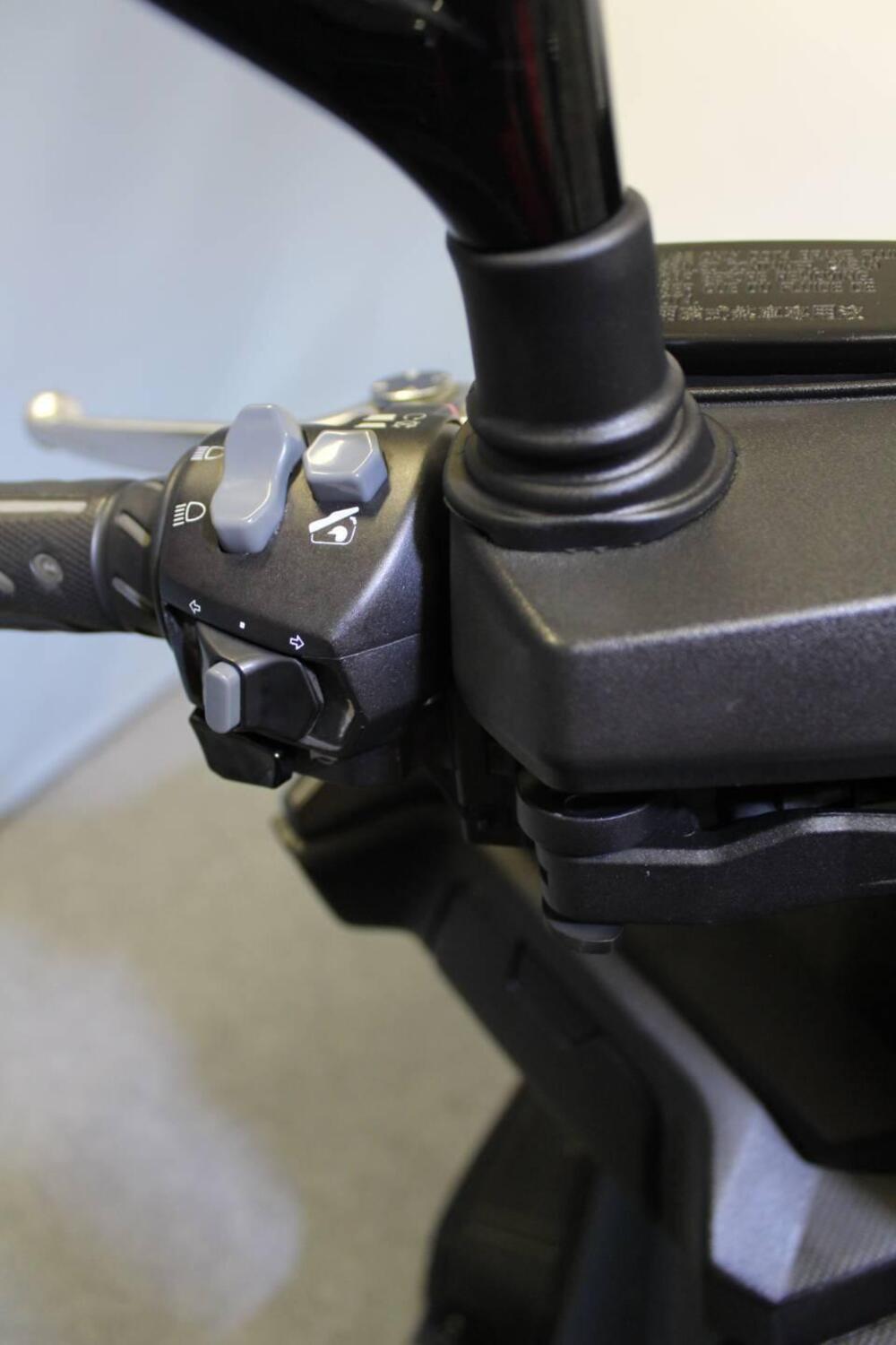 Kymco Xciting 400i S ABS (2019 - 20) (10)