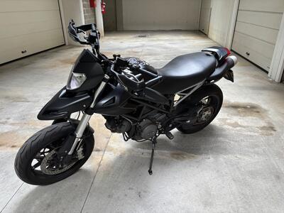 Ducati Hypermotard 796 (2012) usata