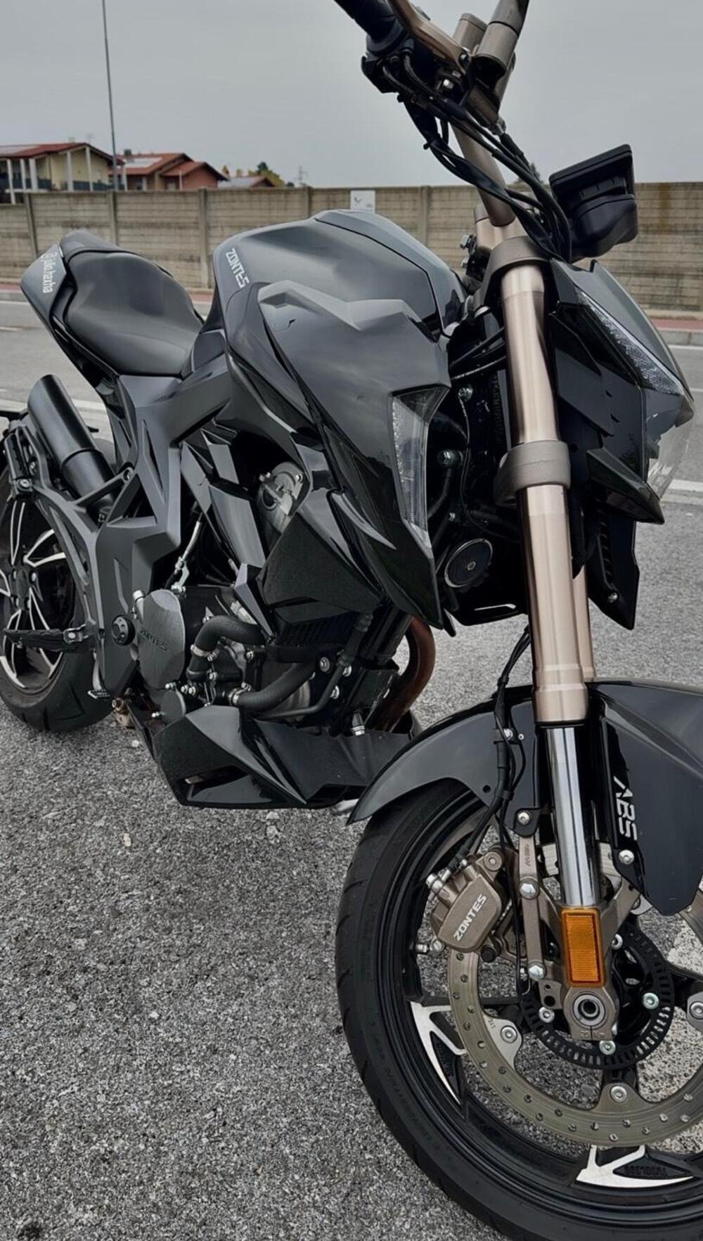 Zontes ZT310-R1 (2022 - 23) (2)