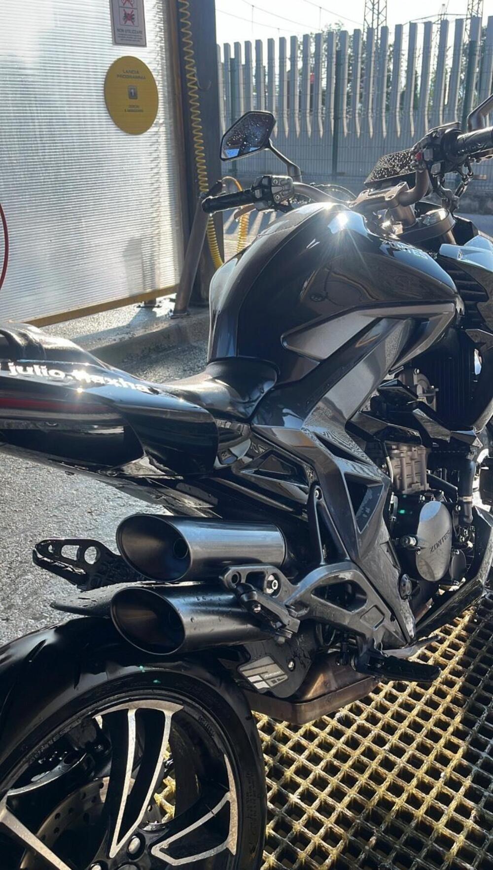 Zontes ZT310-R1 (2022 - 23) (4)