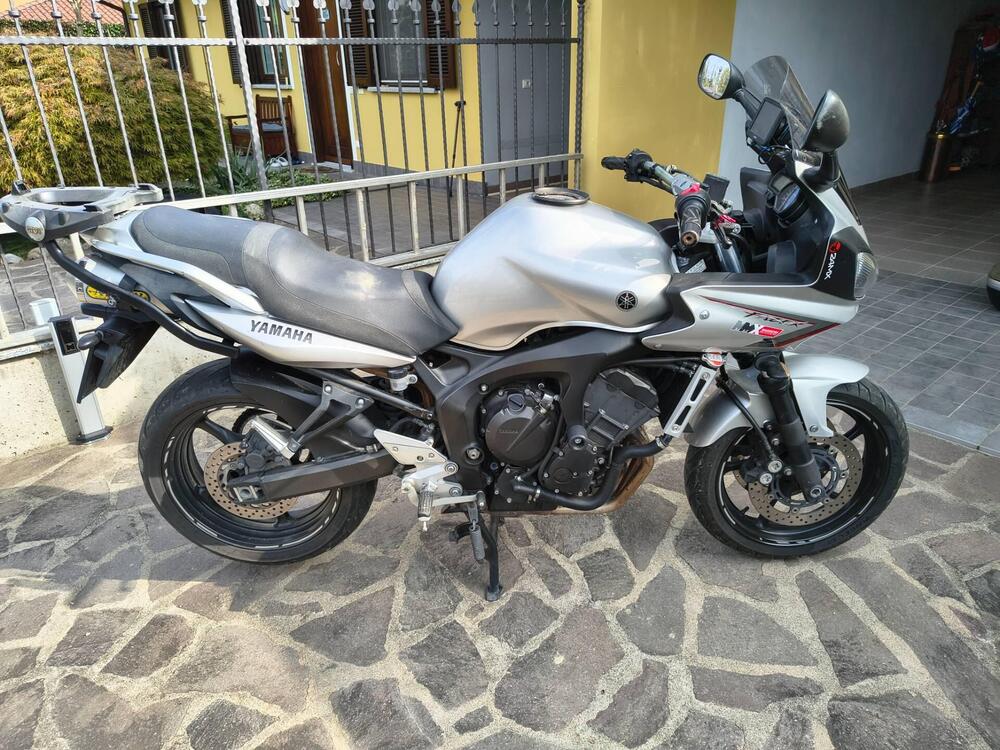 Yamaha FZ6 Fazer S2 (2006 - 11) (6)