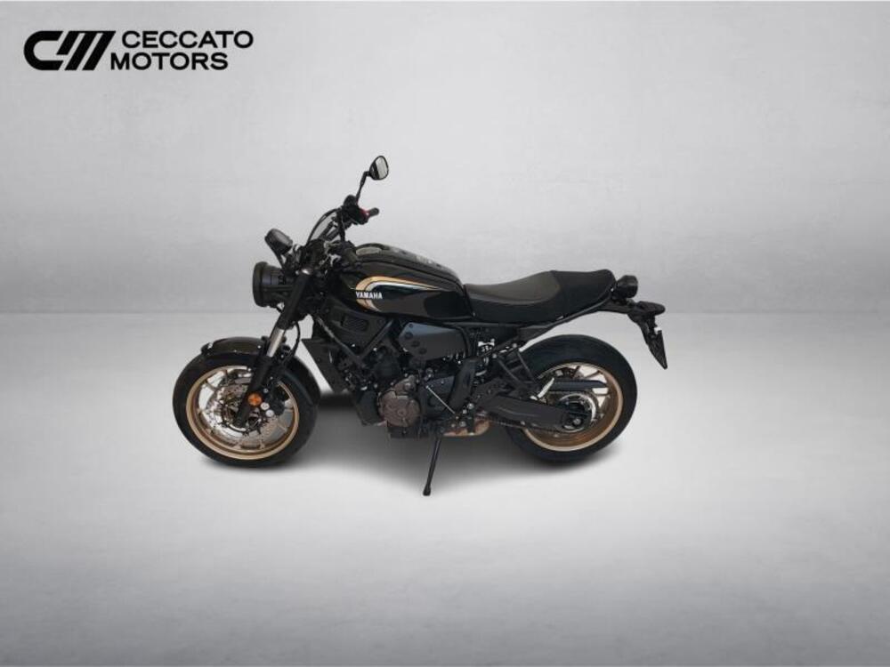 Yamaha XSR 700 (2022 - 26) (9)