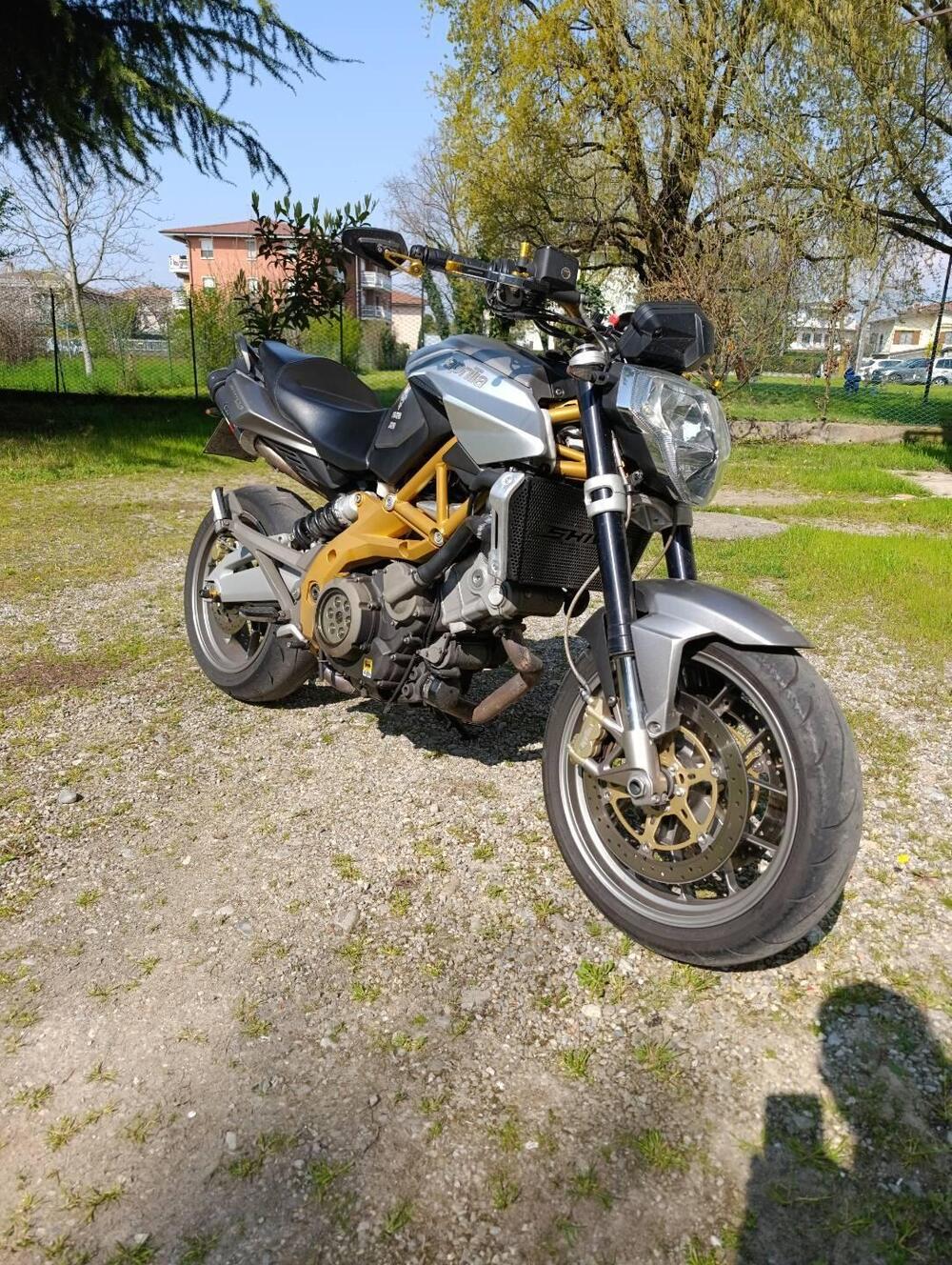 Aprilia Shiver (2008 - 10)