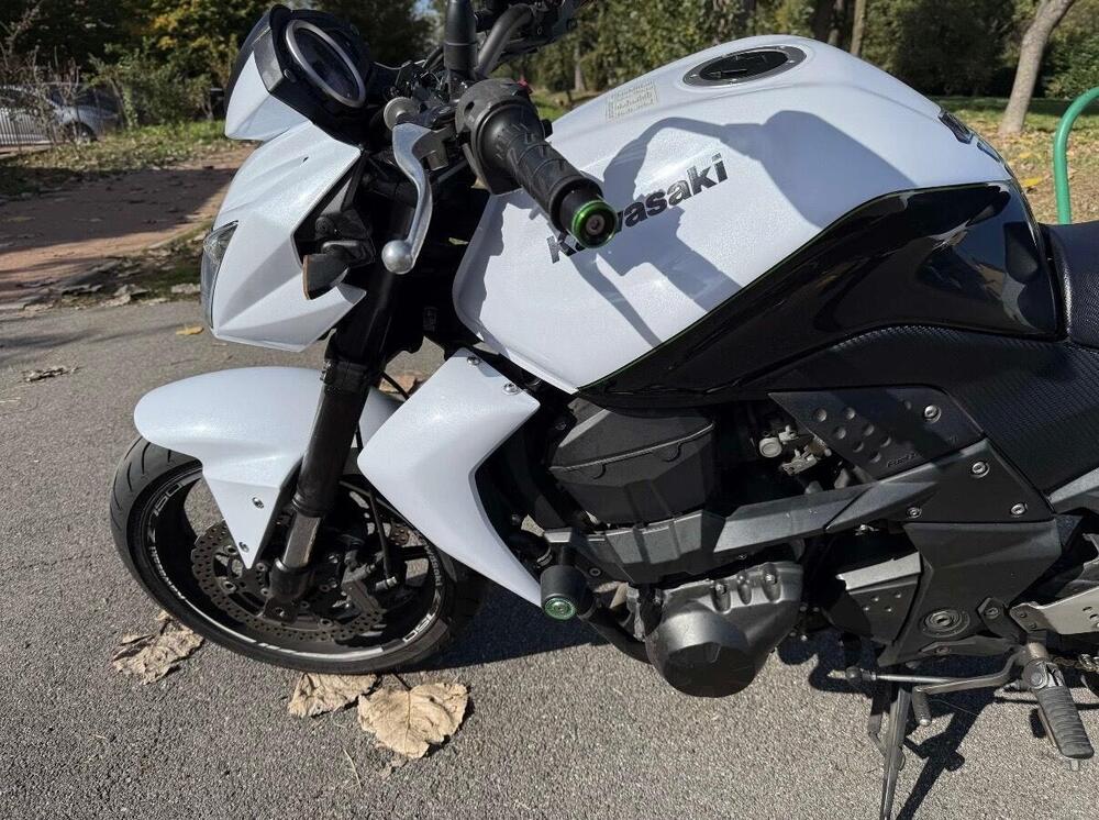Kawasaki Z 750 (2007 - 14) (2)