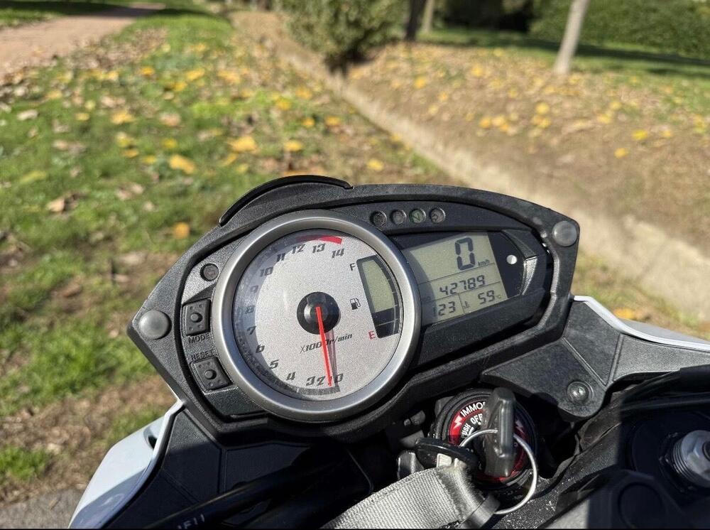 Kawasaki Z 750 (2007 - 14) (8)