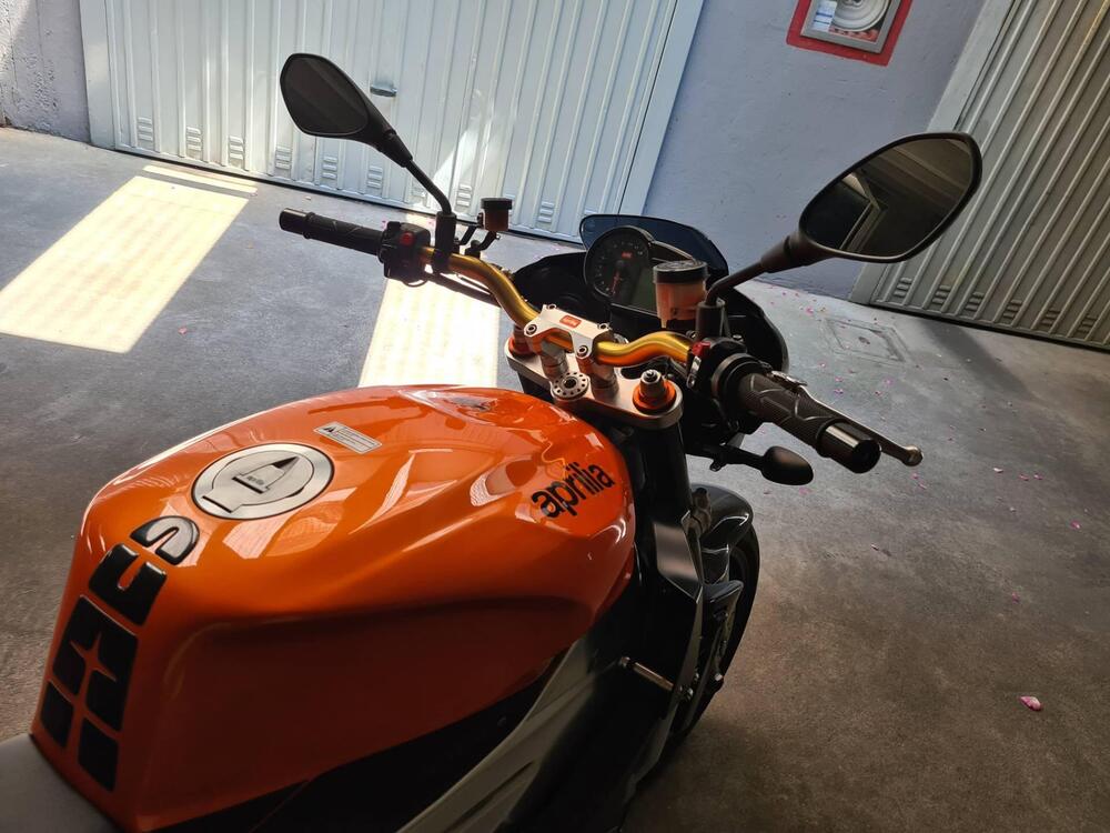 Aprilia Tuono 1000 R (2006 - 10) (3)