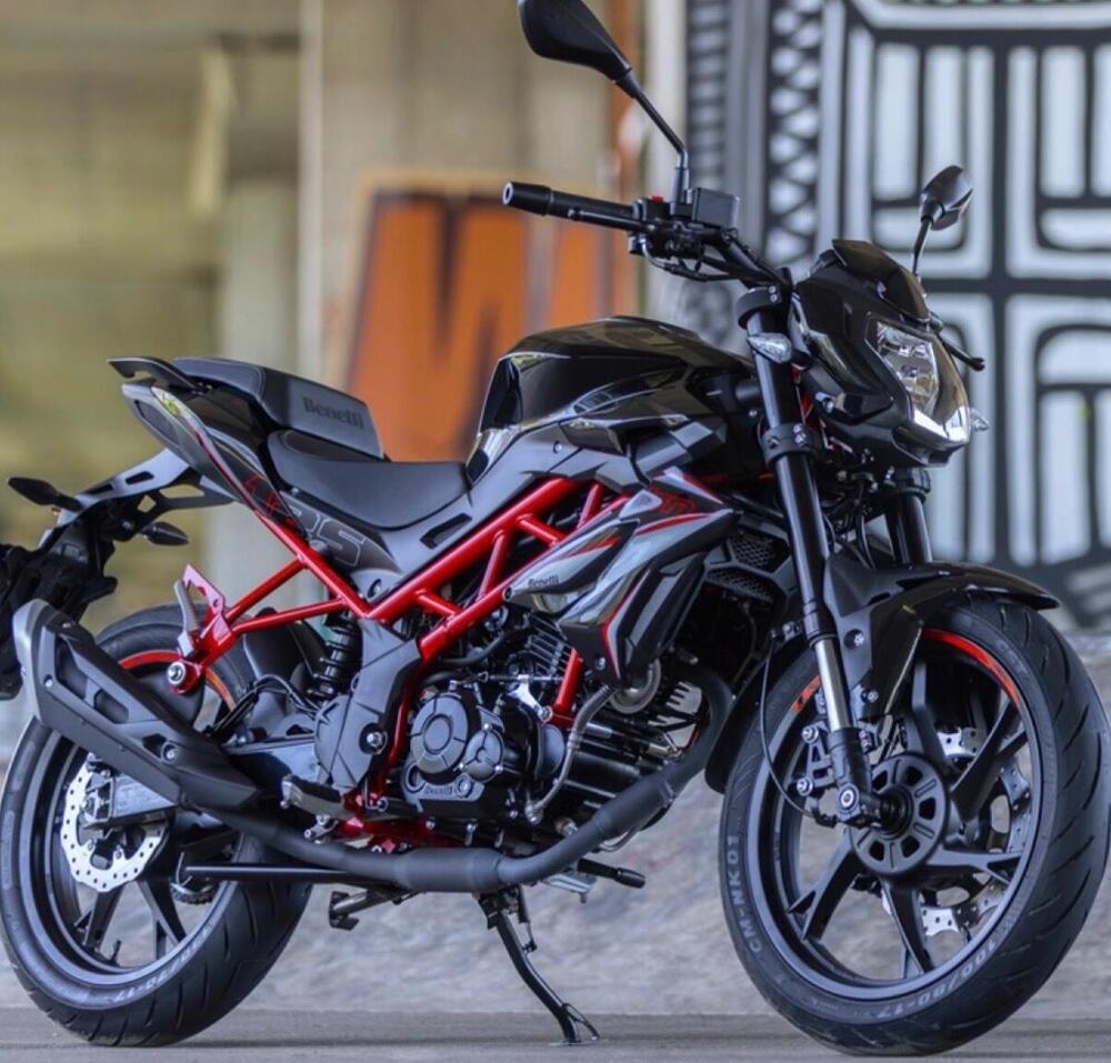 Benelli BN 125 (2026) (2)