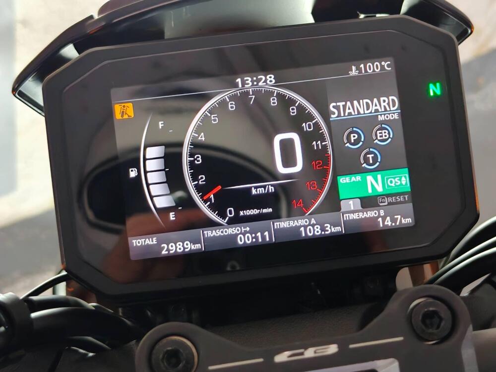 Honda CB 1000 R Black Edition (2021 - 25) (15)