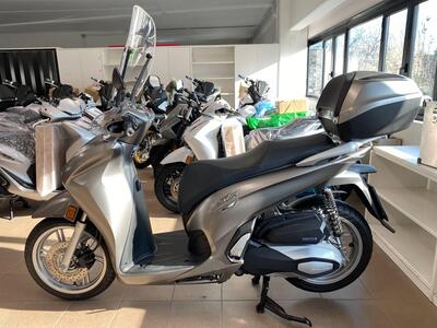 Honda SH 350 (2021 - 24) usata