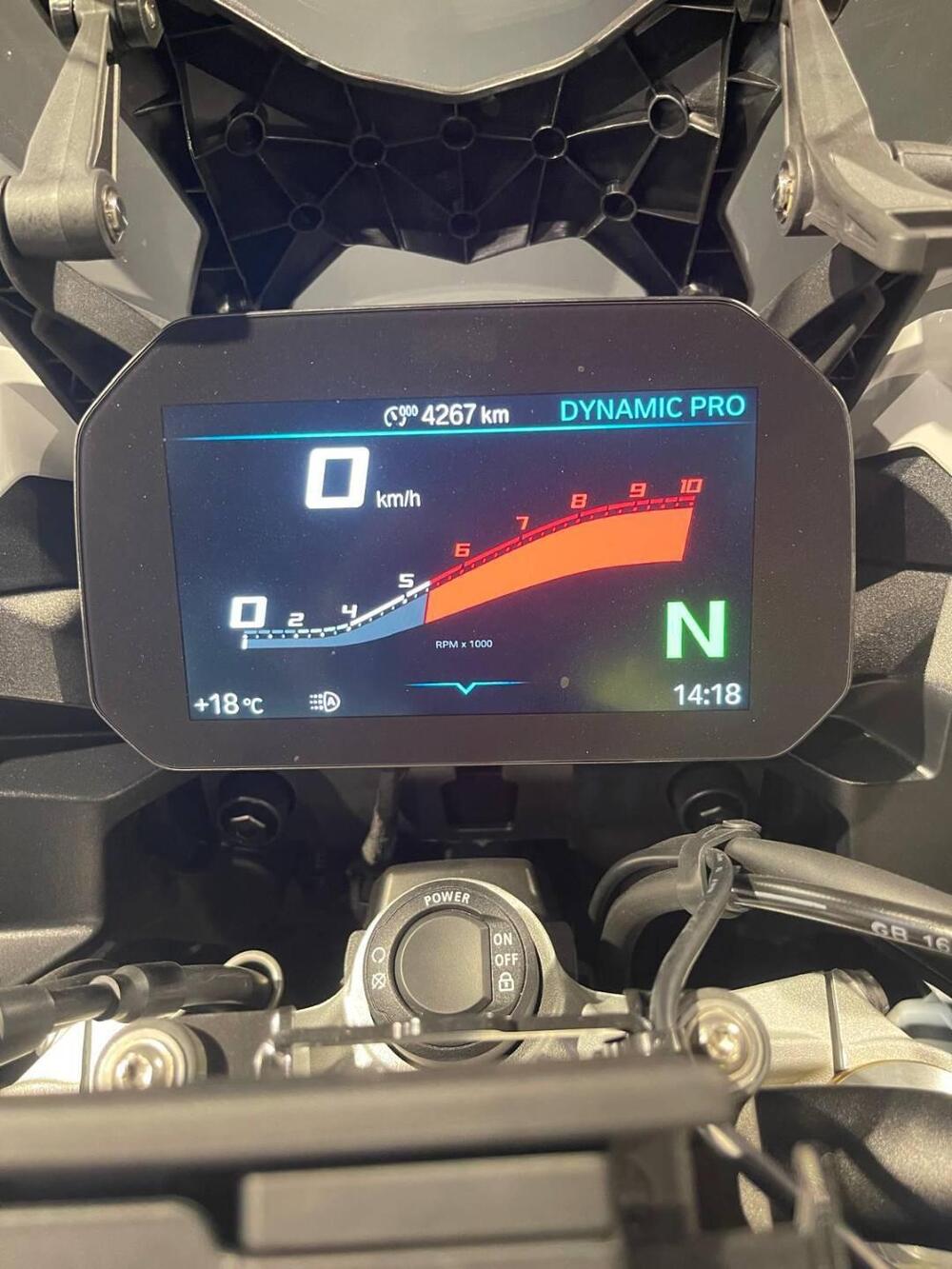 Bmw F 900 XR (2025 - 26) (5)