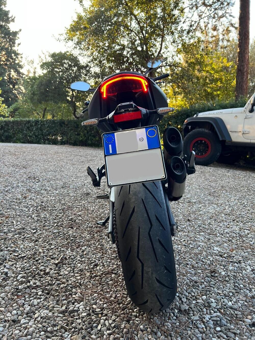 Ducati Monster 937 (2021 - 25) (5)