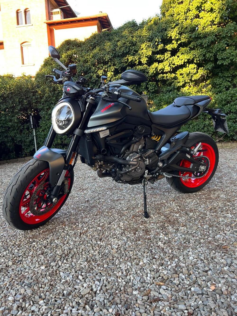 Ducati Monster 937 (2021 - 25)