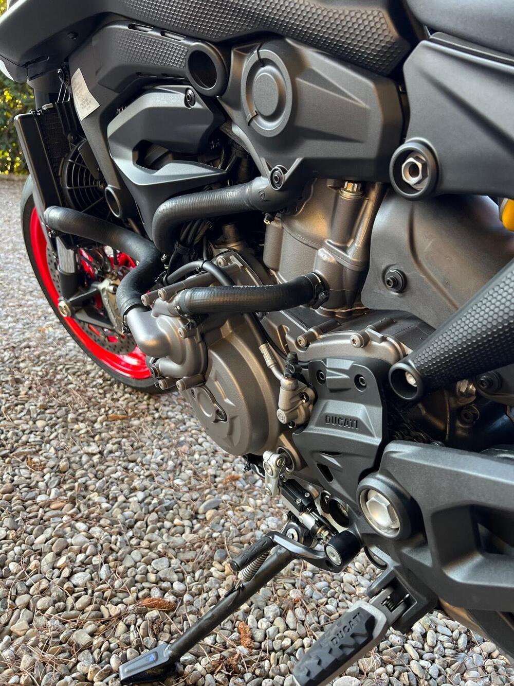 Ducati Monster 937 (2021 - 25) (9)