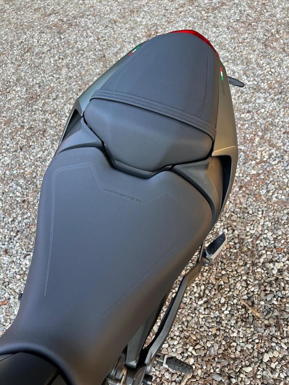 Ducati Monster 937 (2021 - 25) (15)