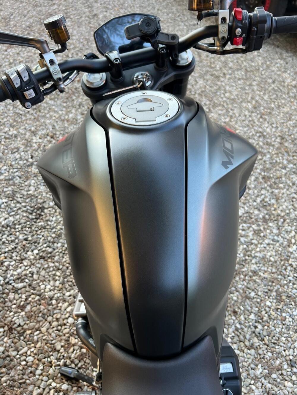 Ducati Monster 937 (2021 - 25) (16)