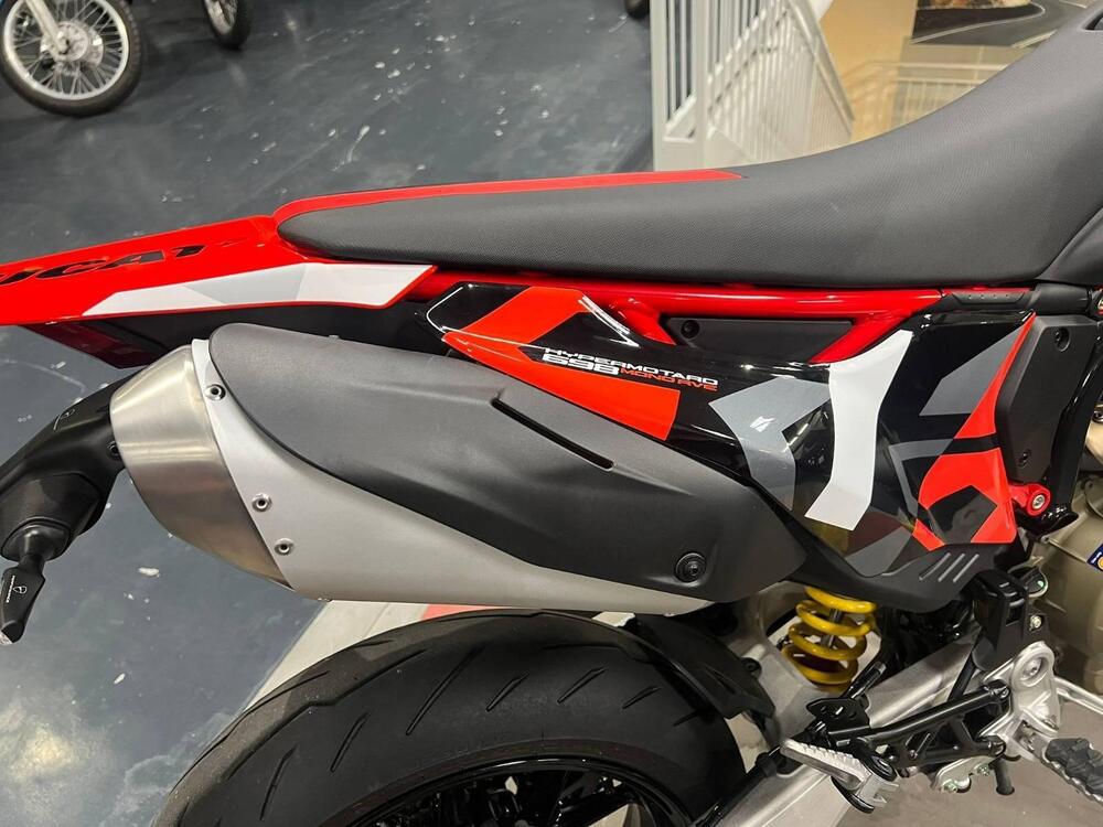 Ducati Hypermotard 698 Mono RVE (2024 - 26) (6)