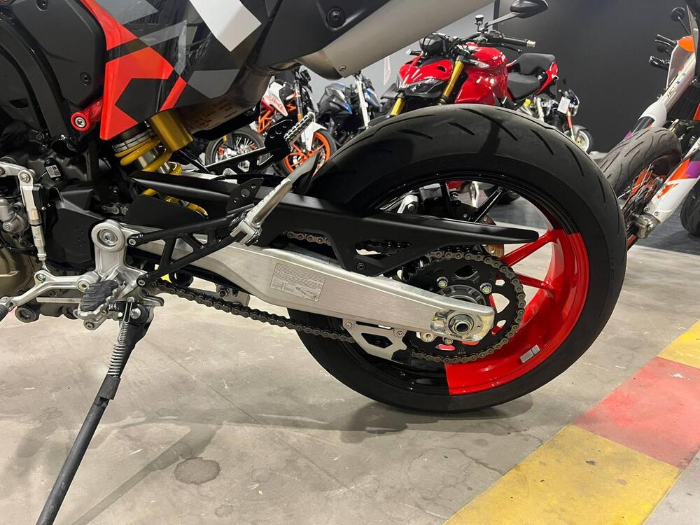Ducati Hypermotard 698 Mono RVE (2024 - 26) (8)