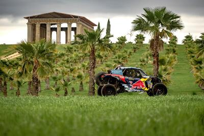 Mondiale Rally-Raid. Daniel Sanders, KTM, e S&eacute;bastien Loeb, Dacia, vincitori in Portogallo [VIDEO]