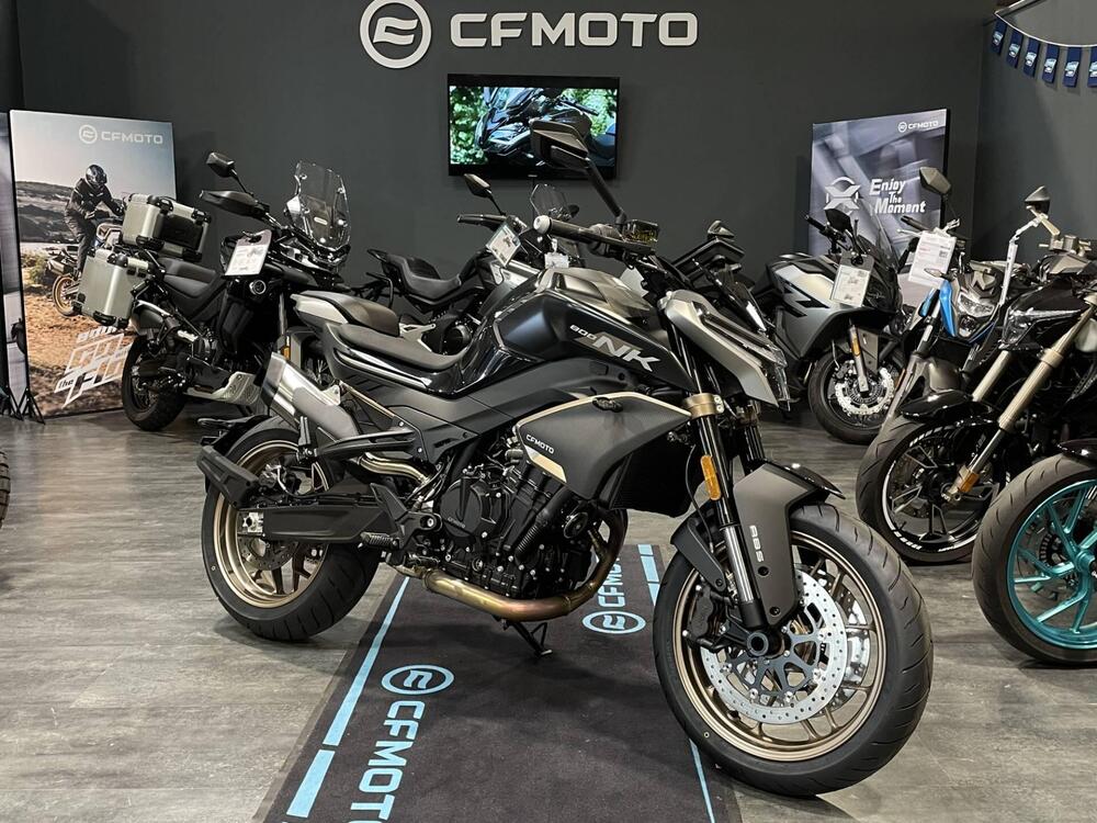 CFMOTO 800NK Sport (2023 - 26)