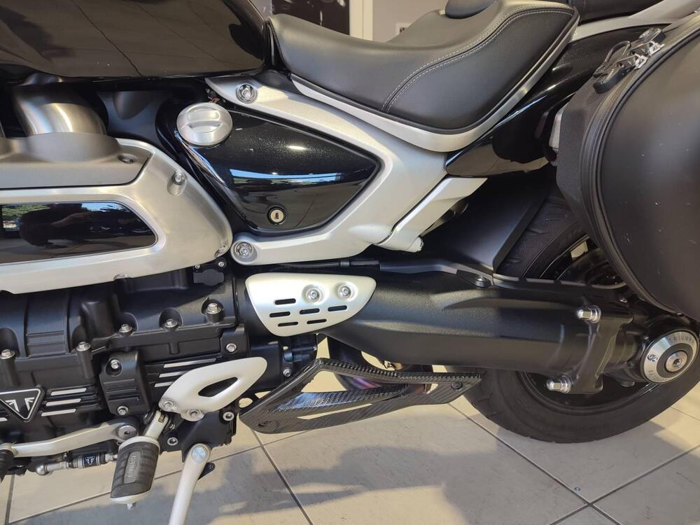 Triumph Rocket 3 R 221 (2021 - 23) (10)