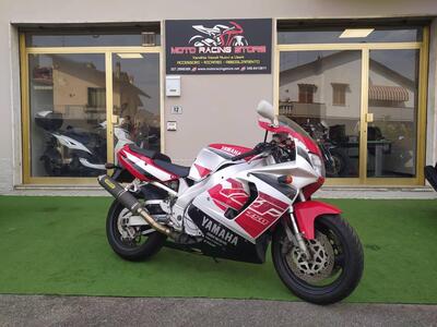 Yamaha YZF 750 R usata