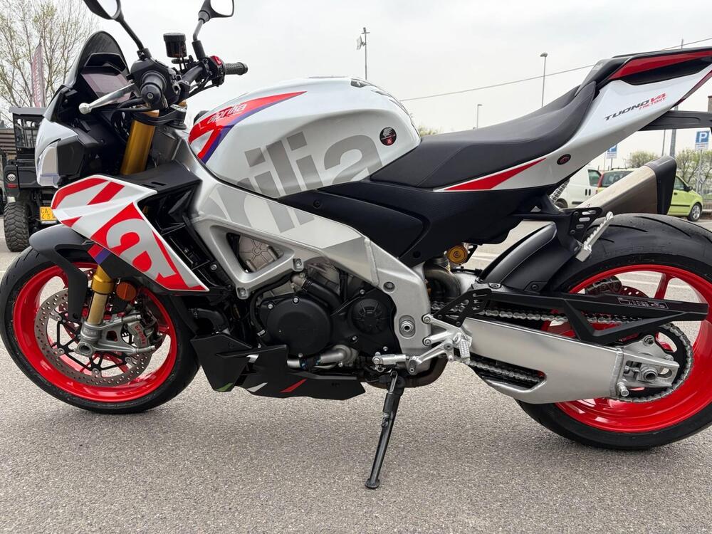 Aprilia Tuono V4 Factory Speed White (2023 - 24) (6)