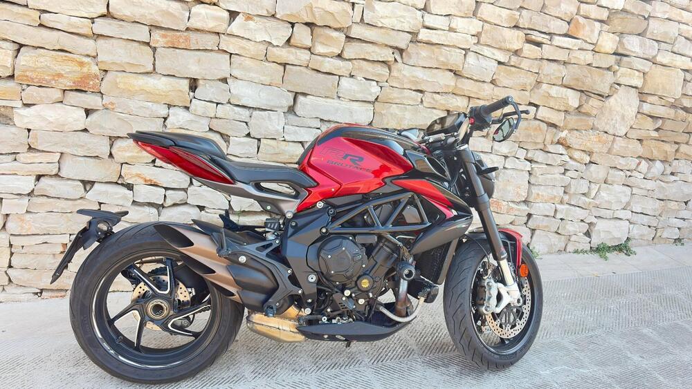 MV Agusta Brutale 800 RR (2021 - 25) (4)
