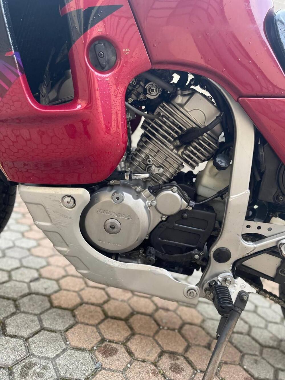 Honda Transalp XL 600V (1997 - 99) (12)