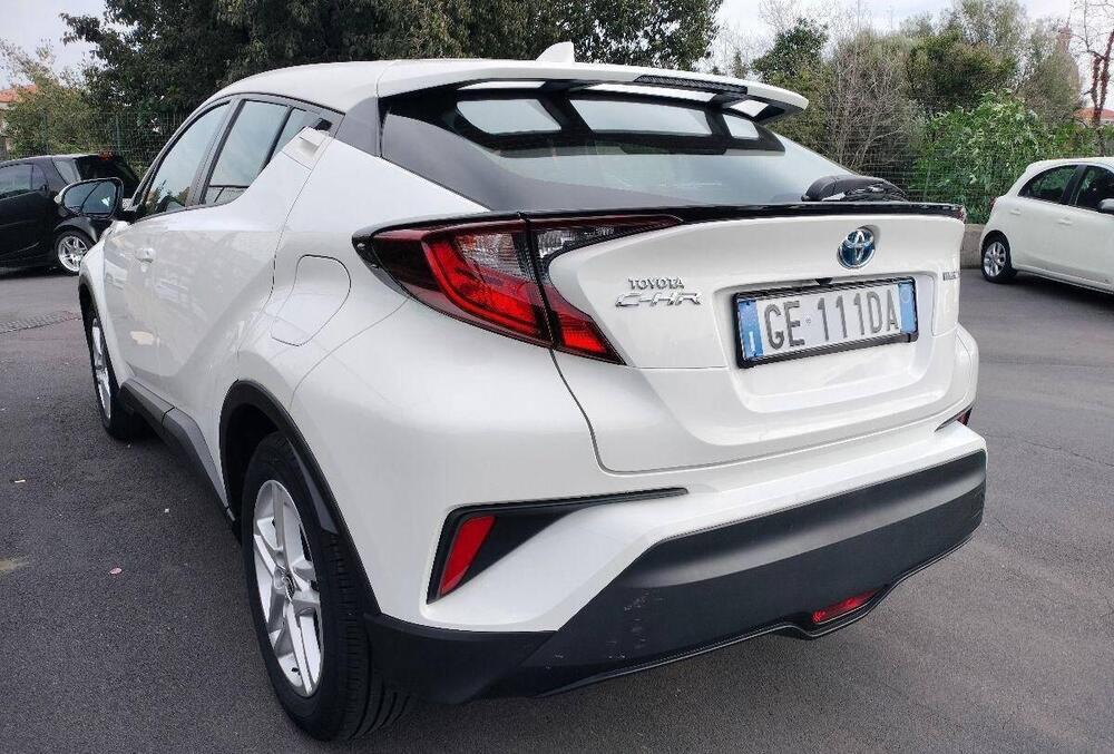 Toyota Toyota C-HR usata a Catania (4)