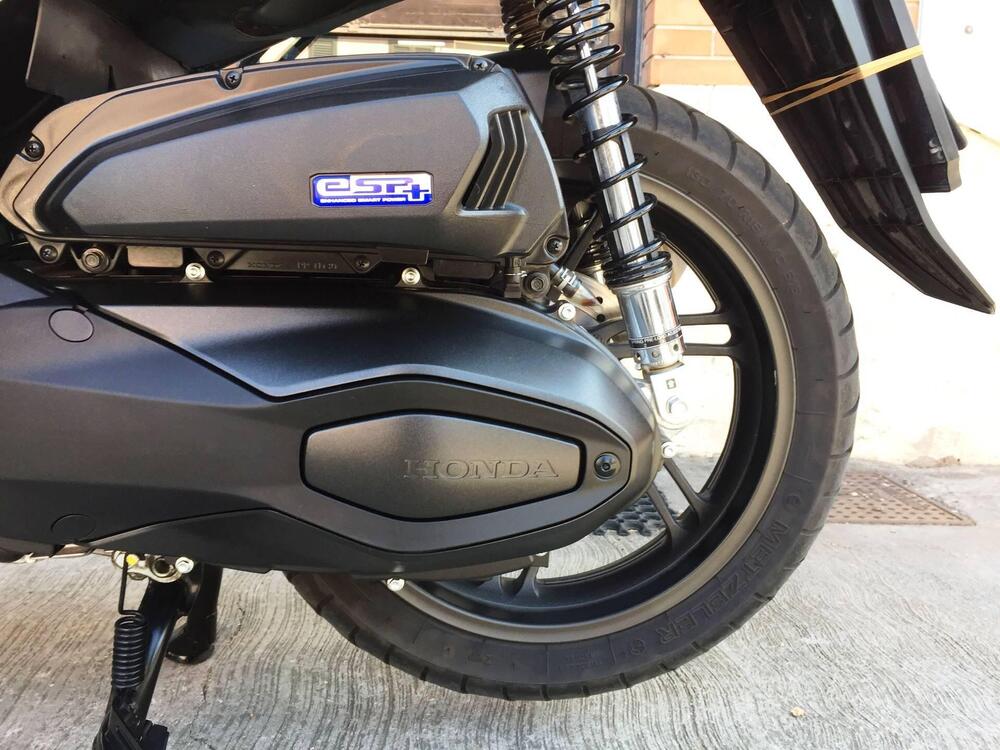 Honda SH 350 (2021 - 24) (19)