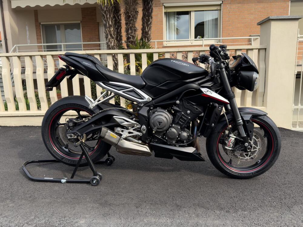 Triumph Street Triple RS (2017 - 19) (2)