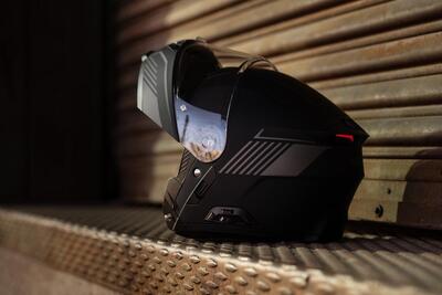 Perch&eacute; i caschi modulari connessi conquistano sempre pi&ugrave; motociclisti?