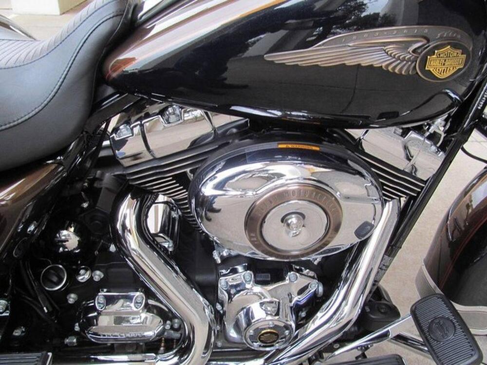 Harley-Davidson 107 Tri Glide Ultra Classic (2014 - 15) - FLHTCUTG (9)