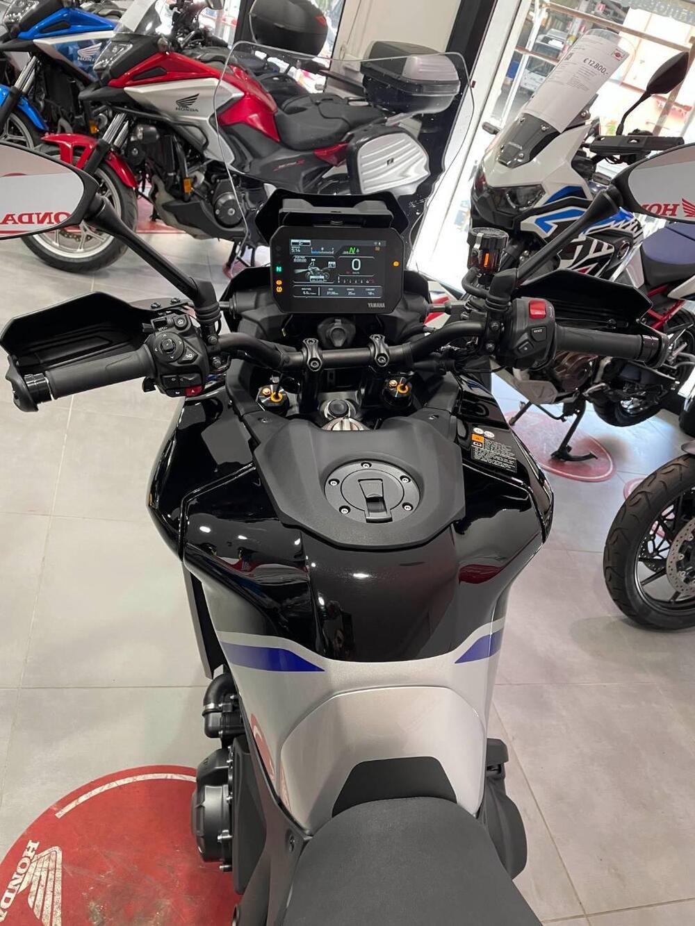 Yamaha Tracer 9 GT+ Y-AMT (2025 - 26) (9)