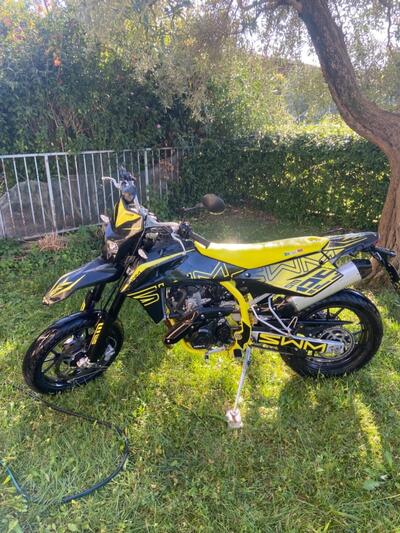 Swm SM 125 R (2022 - 24) usata