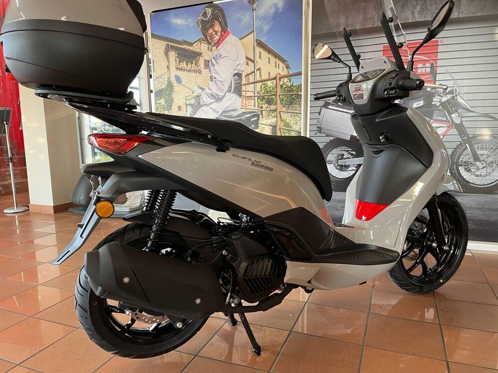 Swm C-Fly 125 (2026) (3)