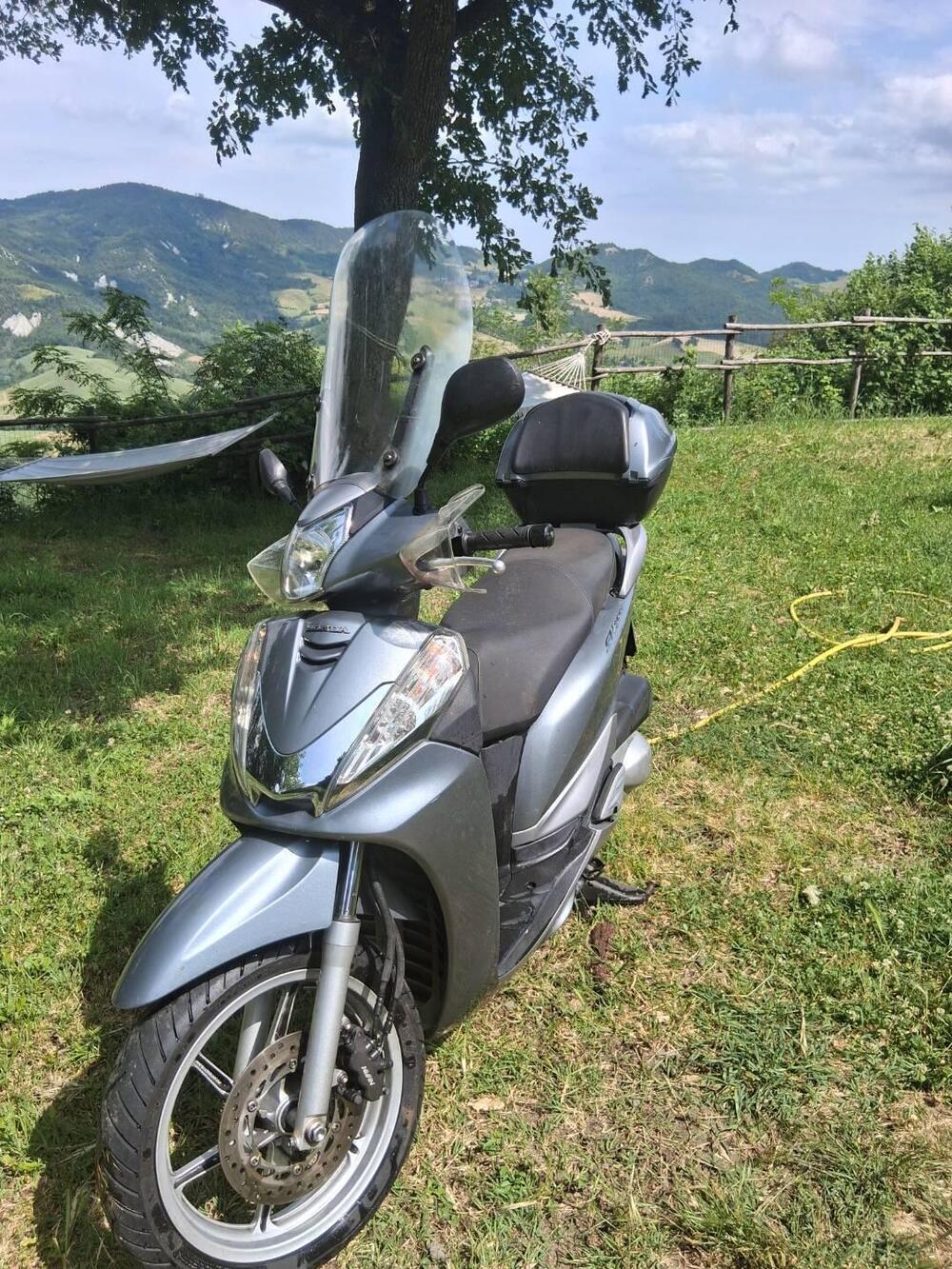 Honda SH 300 i ABS (2011 - 13) (4)