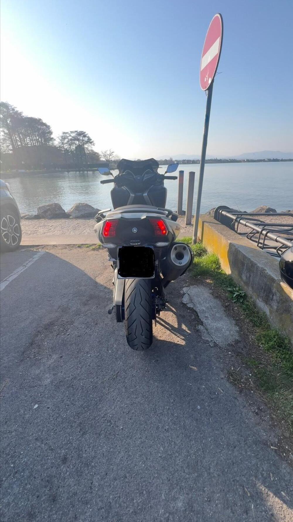 Yamaha T-Max 530 (2017 - 19) (6)