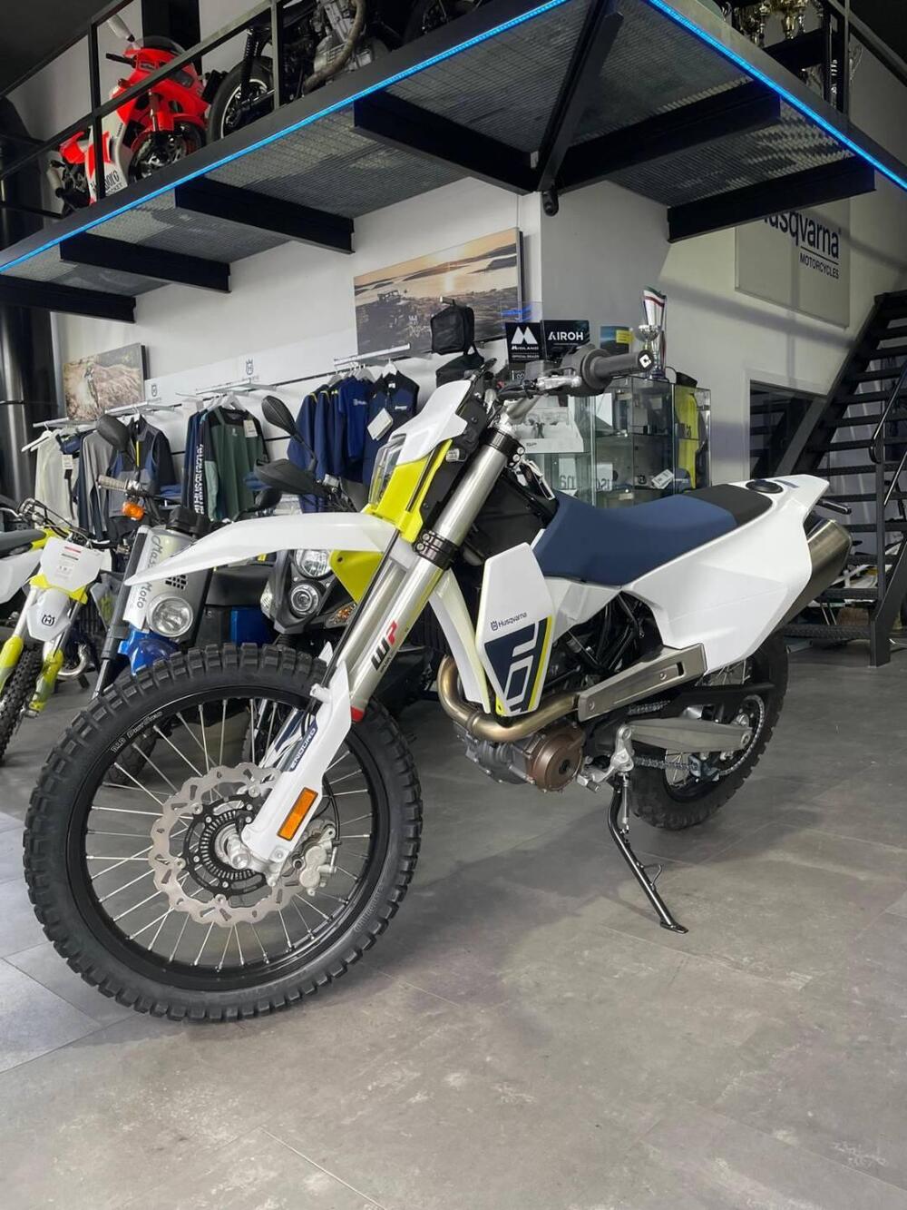 Husqvarna 701 Enduro (2026) (3)