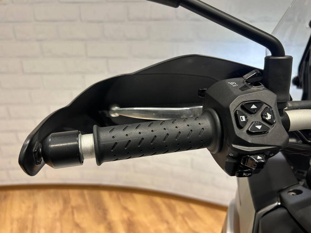 Aprilia Tuareg 660 (2022 - 24) (5)