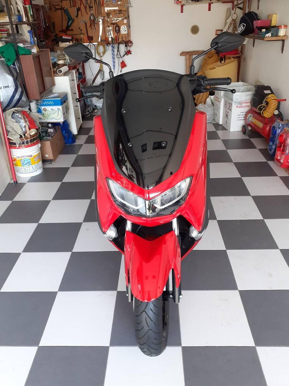 Yamaha N-Max 155 (2022 - 25) (4)