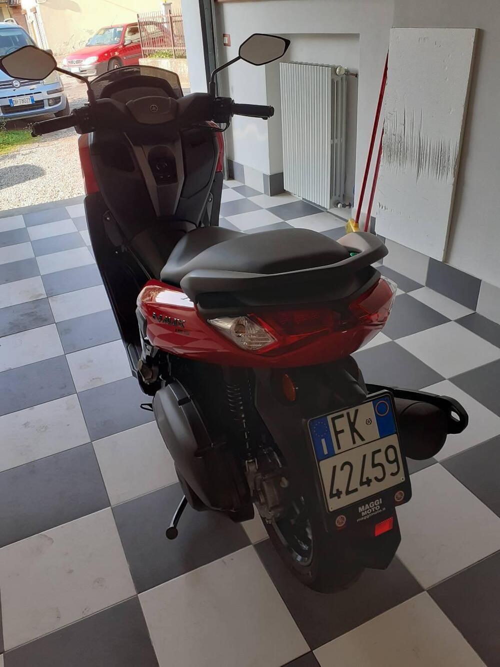 Yamaha N-Max 155 (2022 - 25) (5)