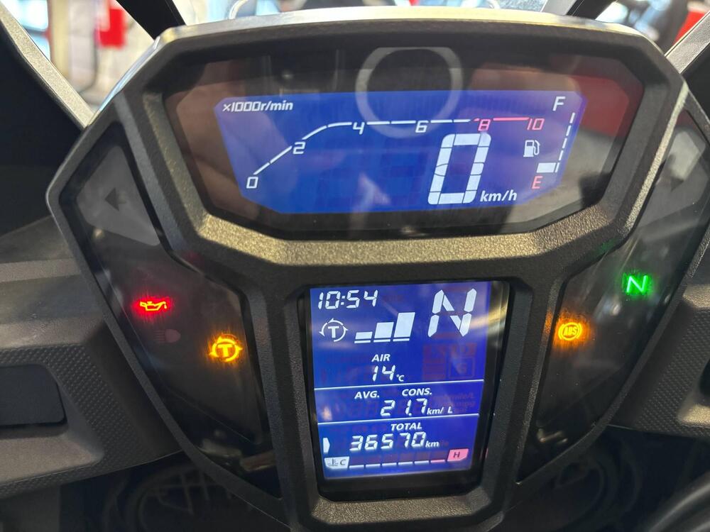 Honda Africa Twin CRF 1000L DCT ABS (2016 - 17) (3)