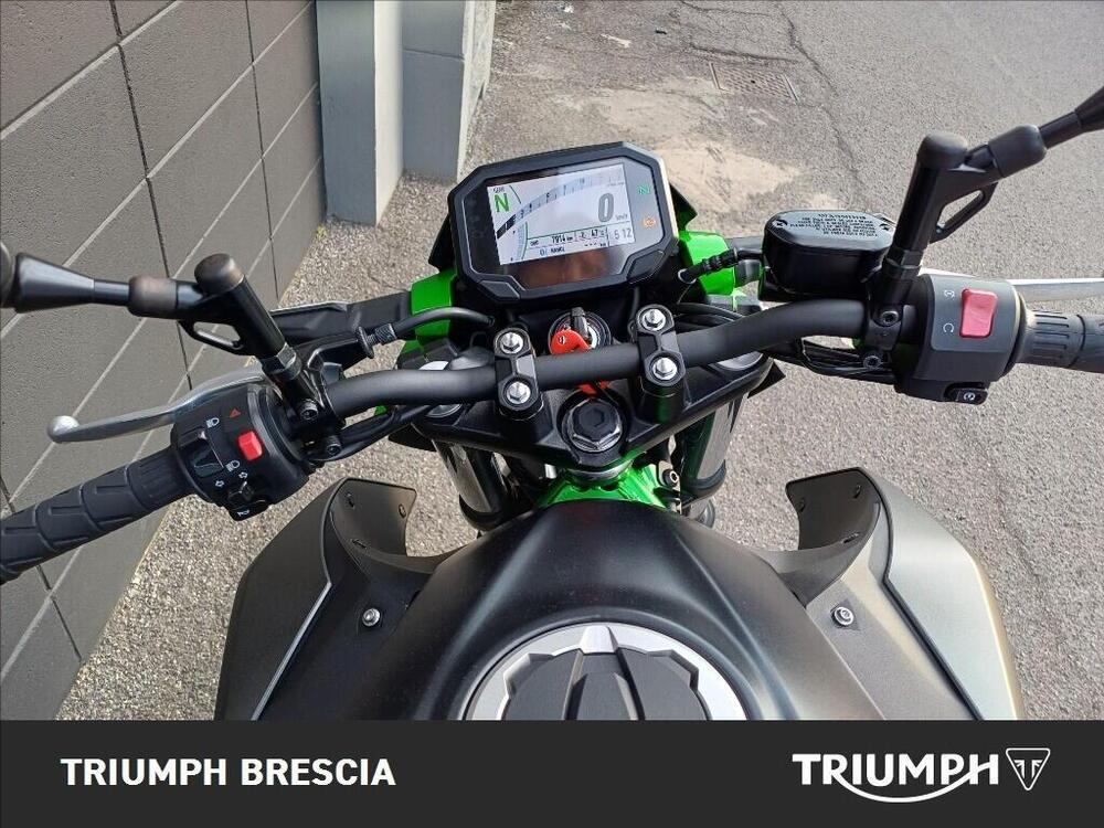 Kawasaki Z 500 SE (2024 - 26) (7)