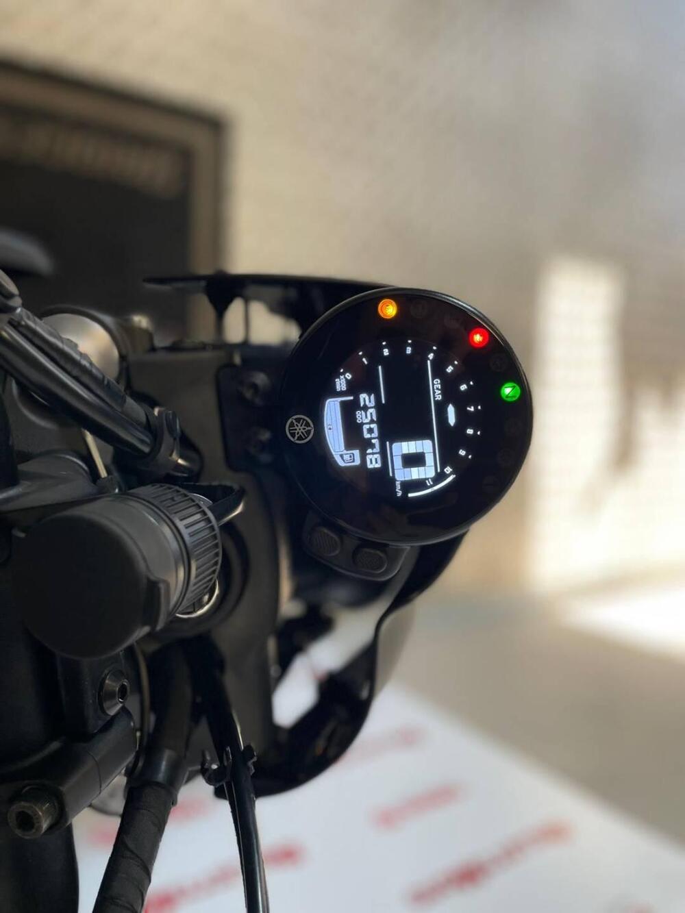 Yamaha XSR 700 (2022 - 26) (2)