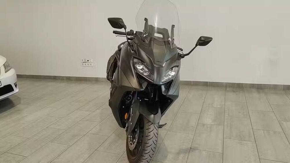 Yamaha T-Max 560 (2022 - 24) (3)