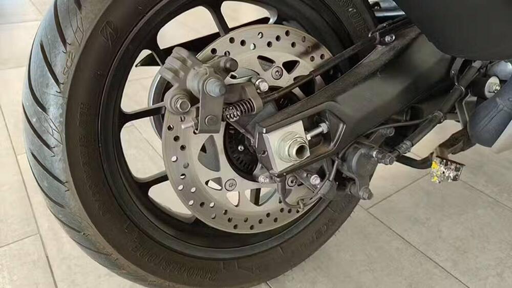 Yamaha T-Max 560 (2022 - 24) (6)