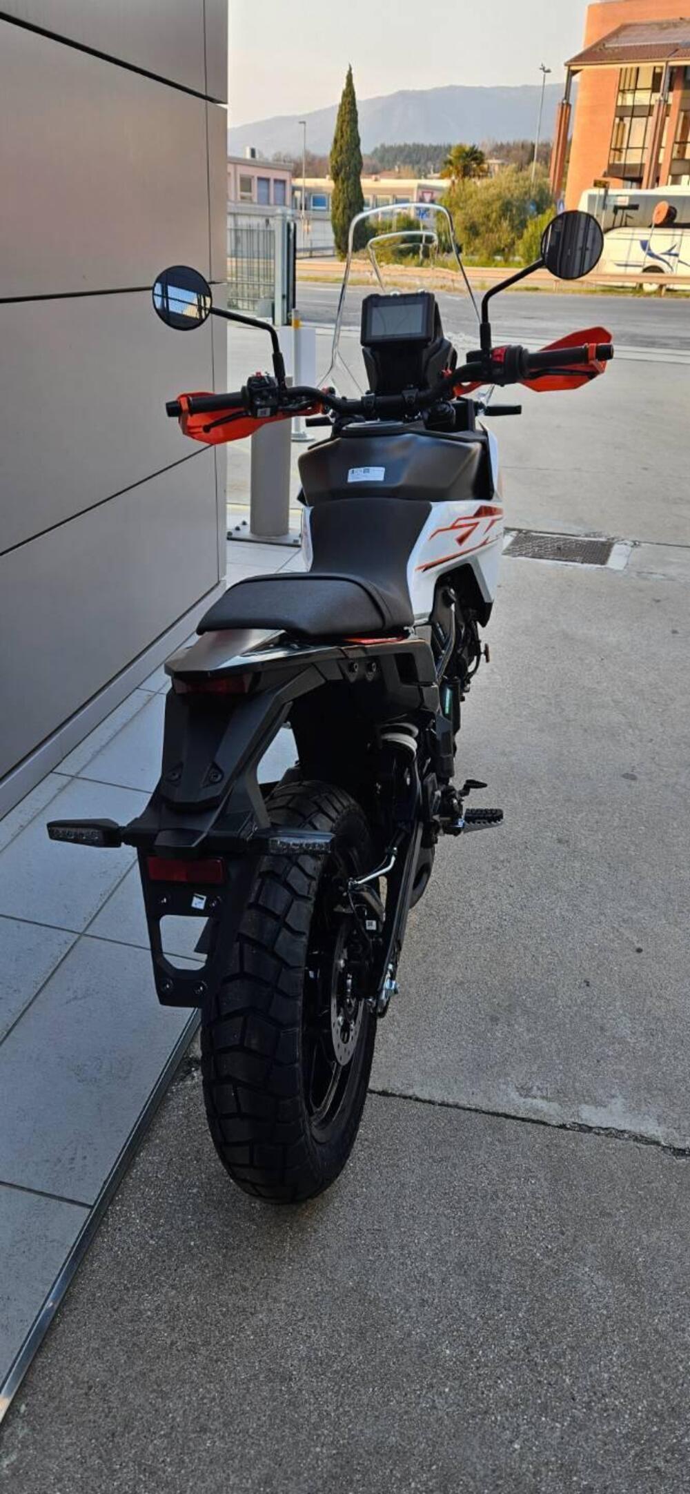 KTM 390 Adventure X (2025 - 26) (4)