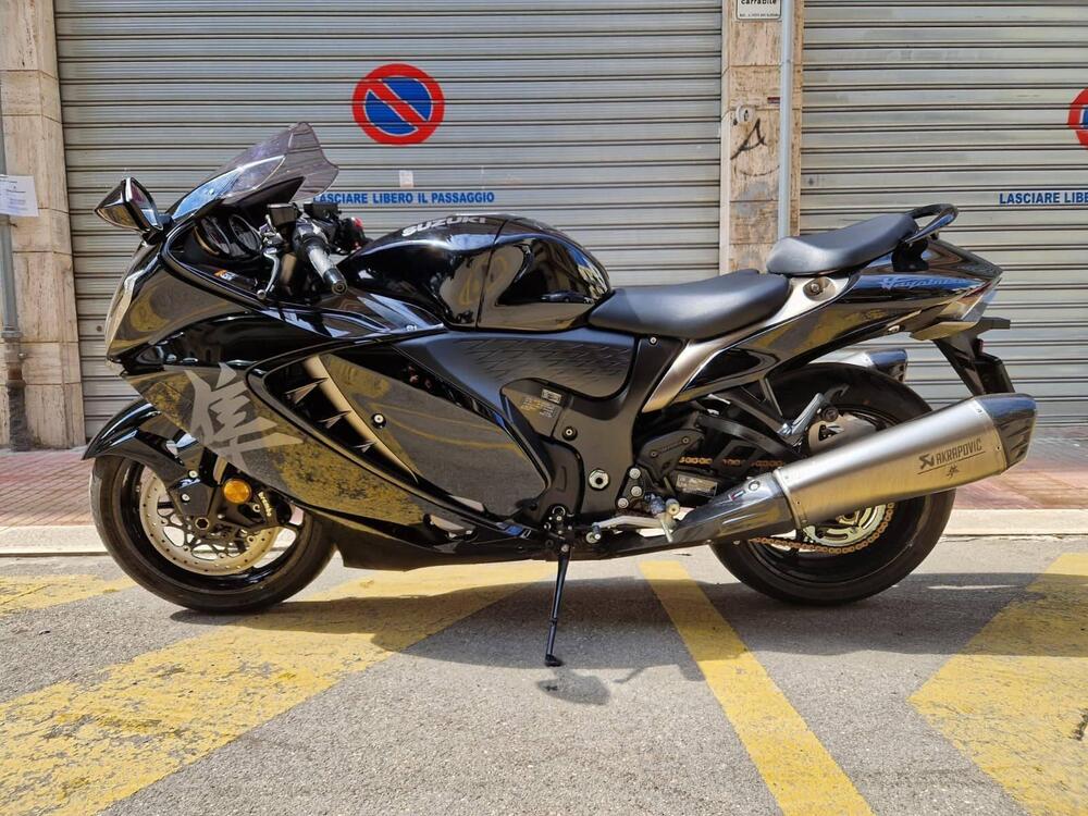Suzuki GSX 1300 R Hayabusa (2025) (3)