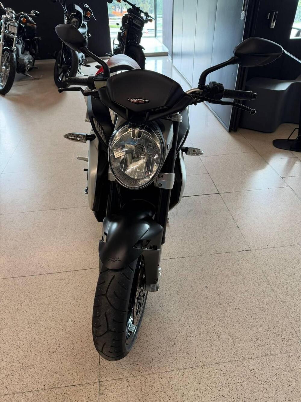 MV Agusta Brutale 800 (2012 - 15) (4)